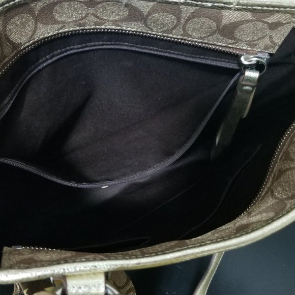 Classic Coach Bag and matching wallet , Excellent condition - Picture 10 of 12